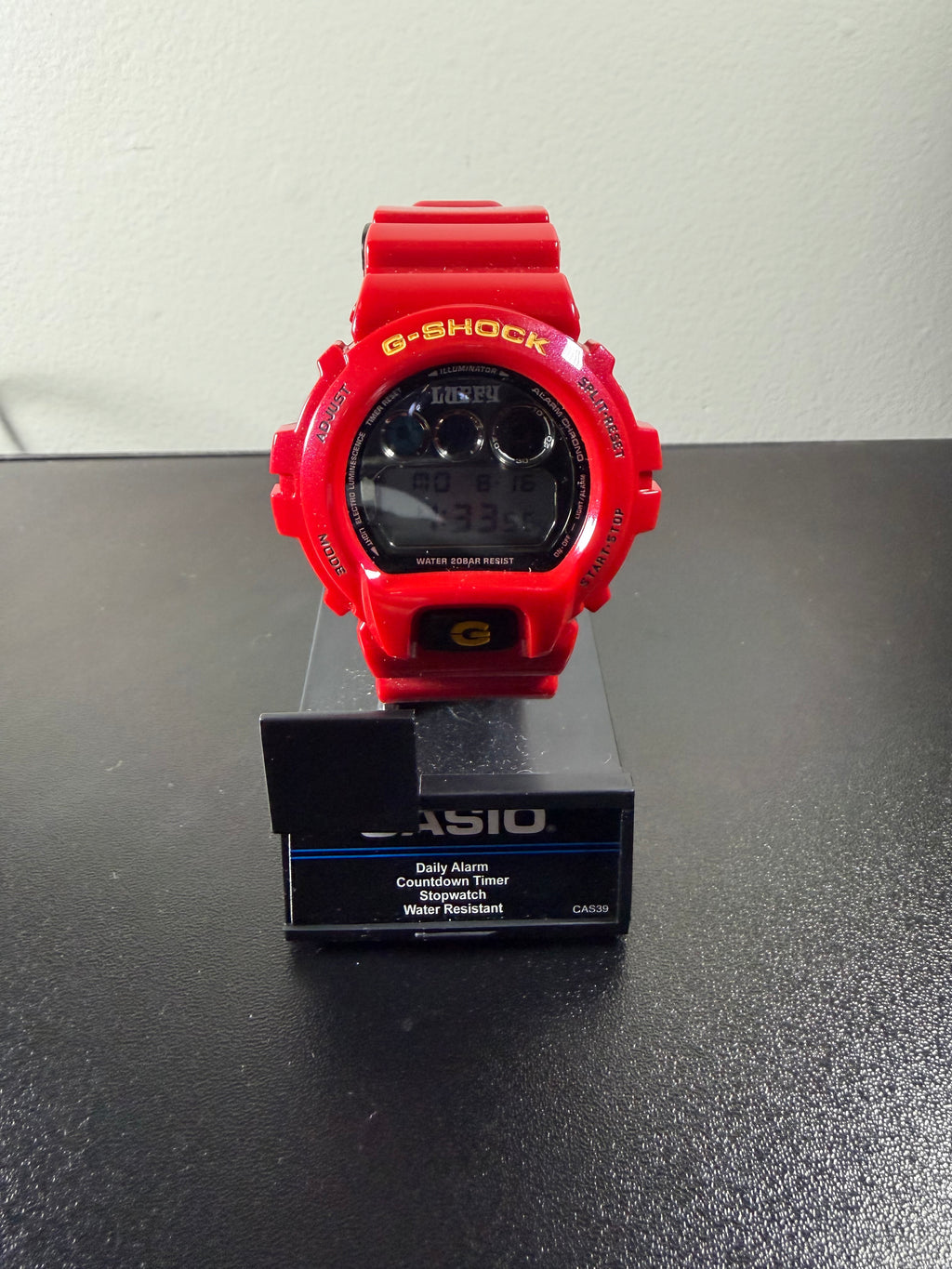 🌟 ONE PIECE x G-SHOCK DW-6900 - RED LUFFY ❤️