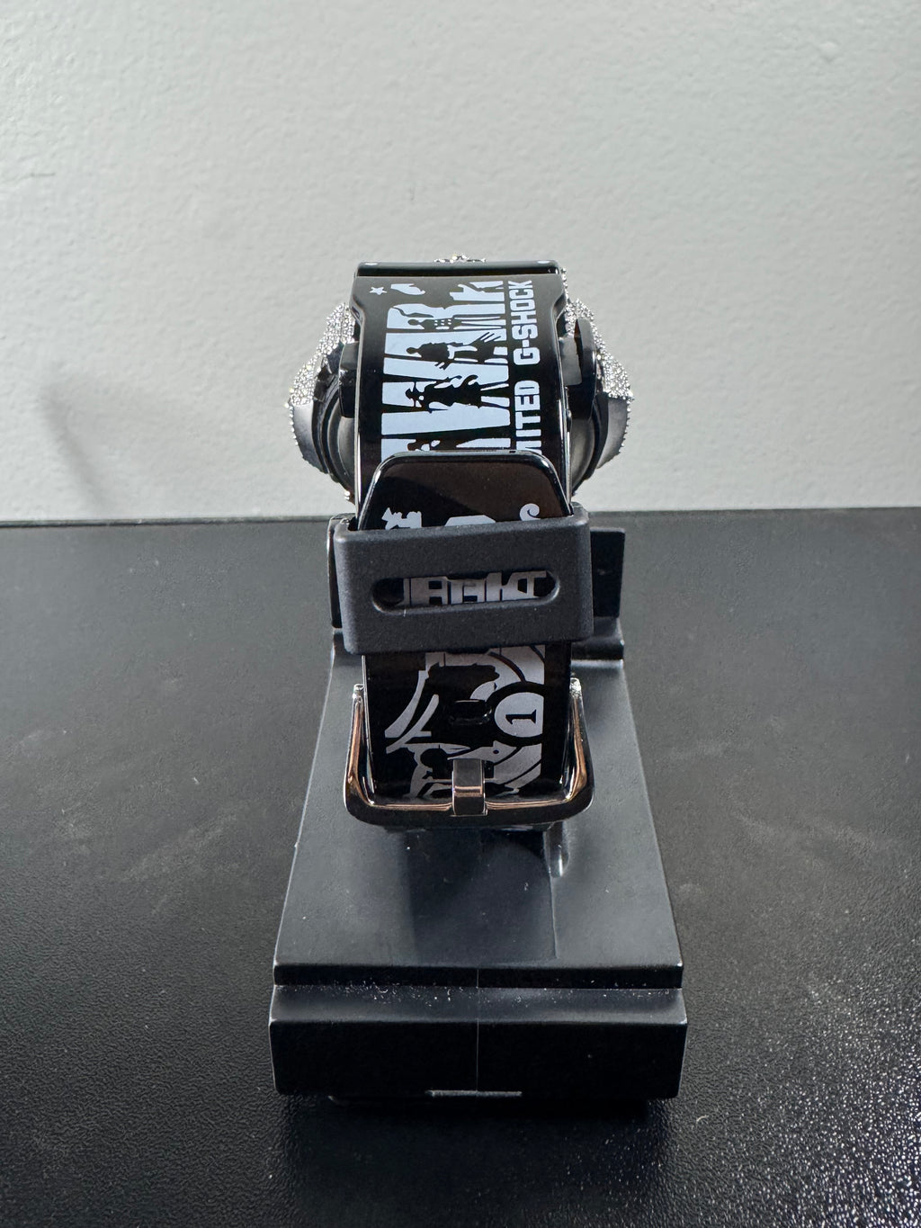 One piece Ice G (Cross bezel)